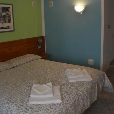 Hotel apartamentowy Arvinei 3*