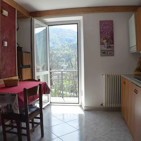 Arvinei Hotel apartamentowy 3*