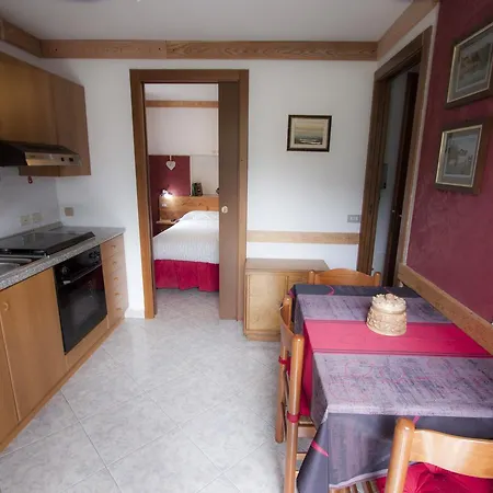 Arvinei Aparthotel 3*