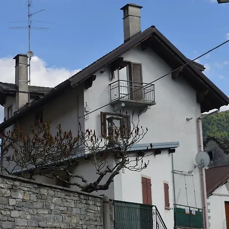 Arvinei Hotel apartamentowy 3*