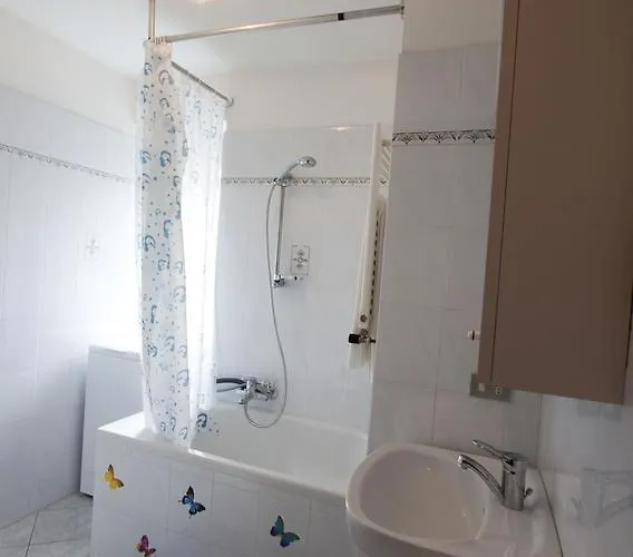 Arvinei Aparthotel Malesco