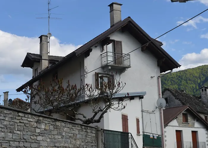 Arvinei Aparthotel 3*